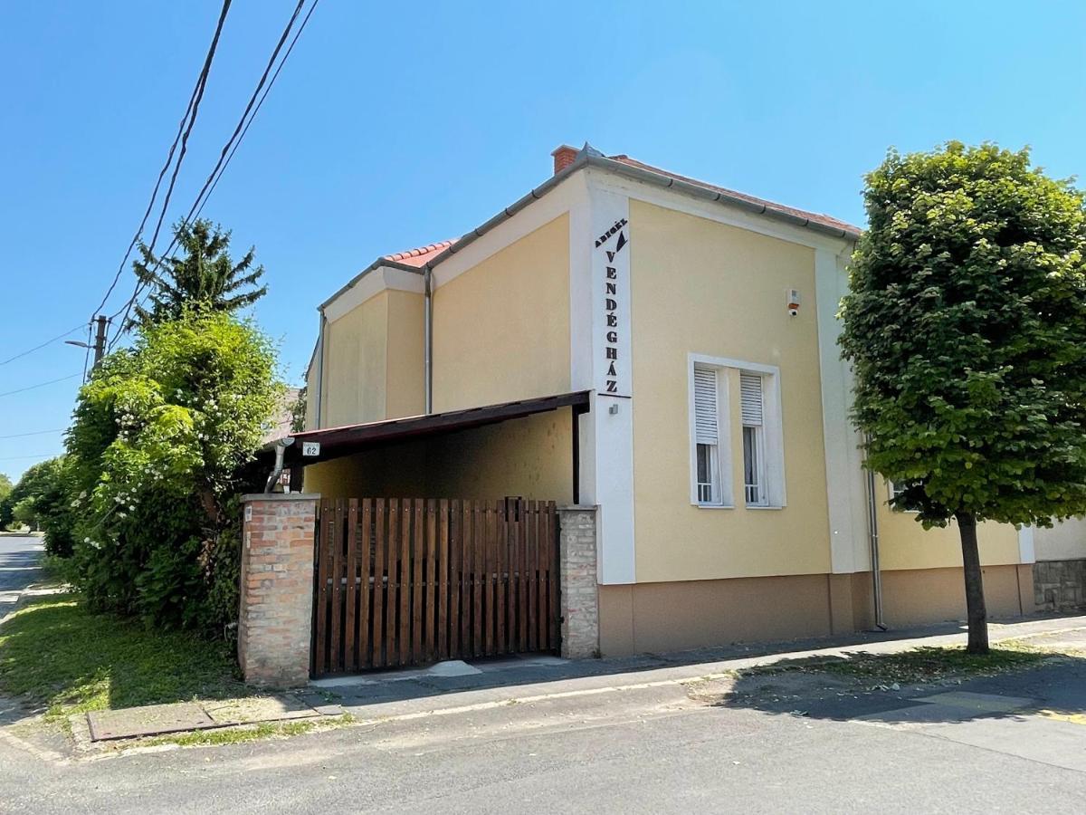Abigel Vendeghaz Keszthely Villa Luaran gambar