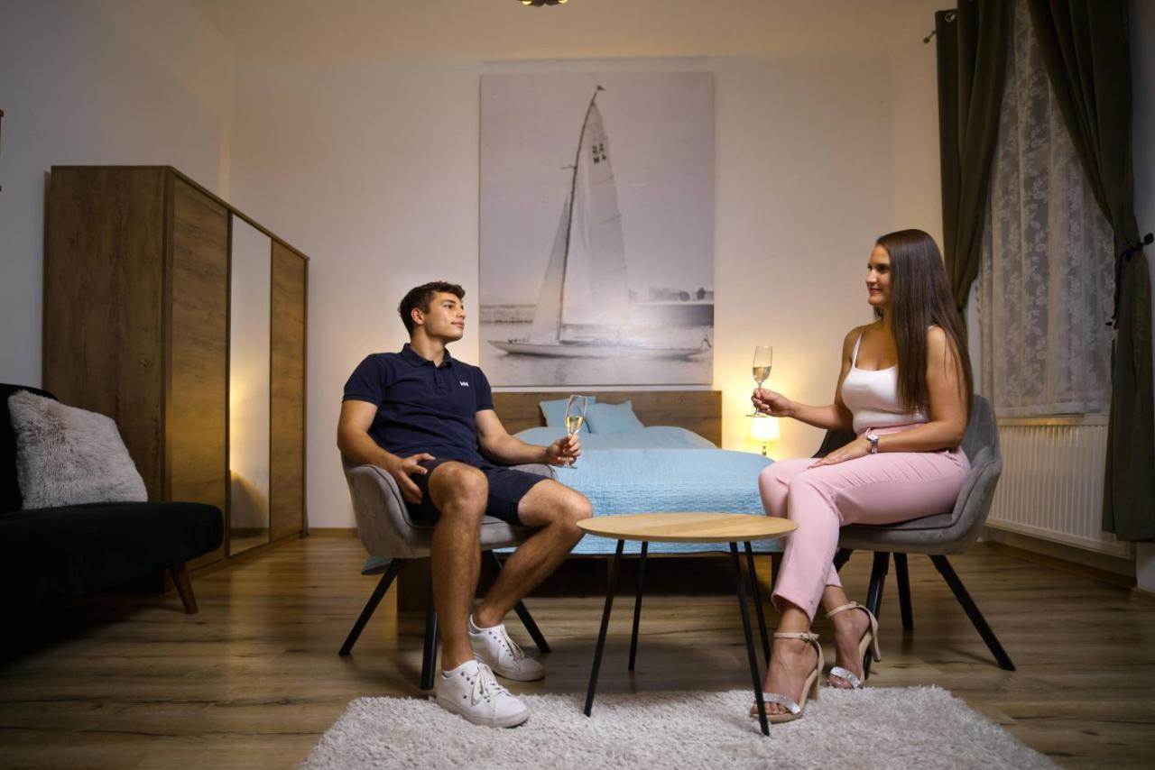 Abigel Vendeghaz Keszthely Villa Luaran gambar