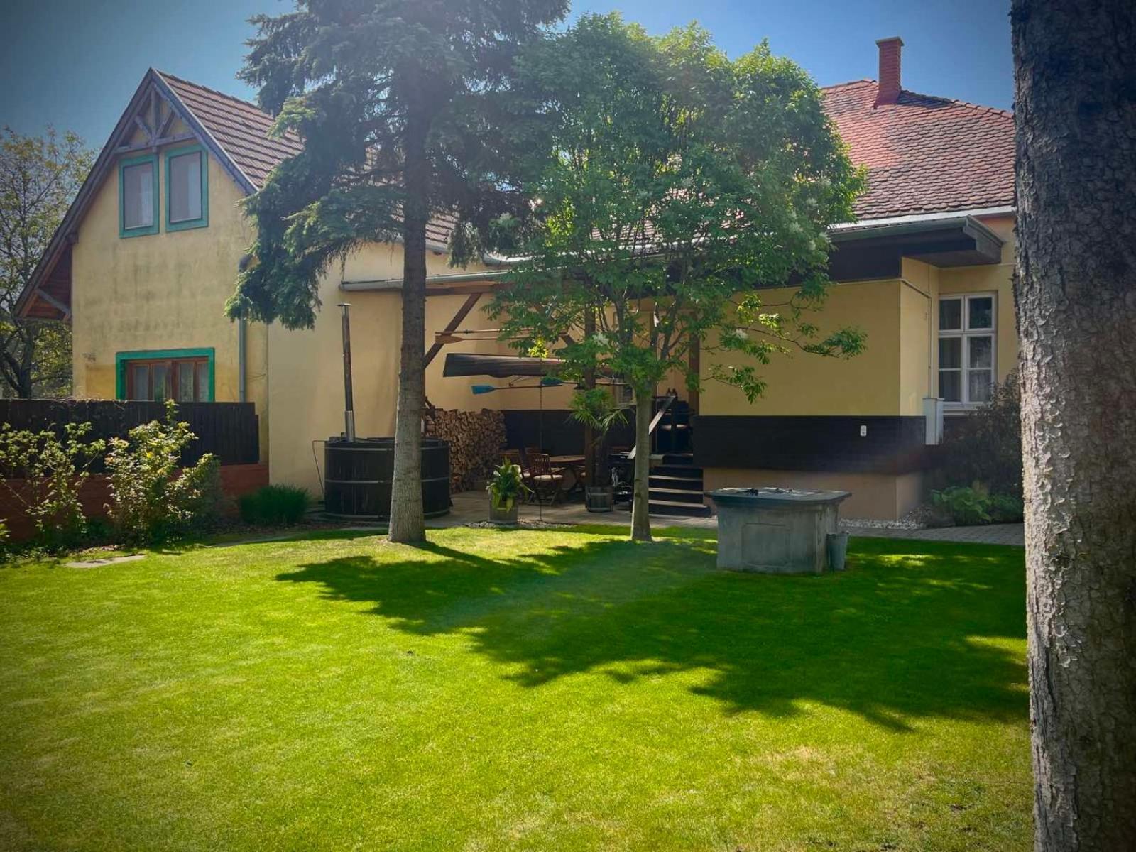Abigel Vendeghaz Keszthely Villa Luaran gambar